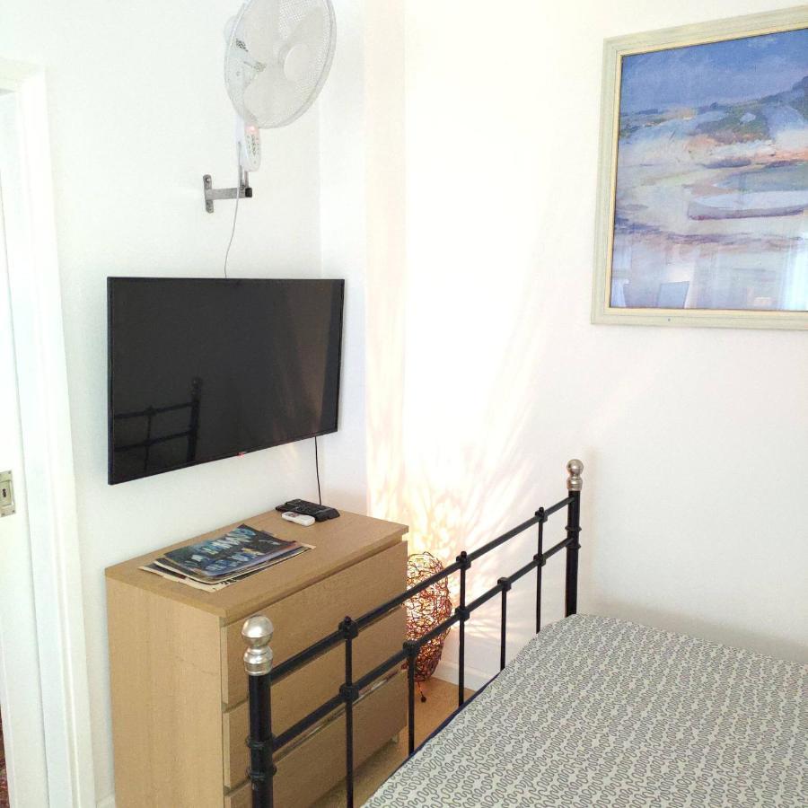 Promenade Apartment With Sea View Салоніки Екстер'єр фото